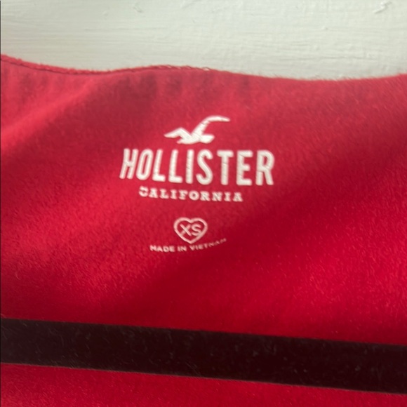 Hollister Red Ruched Crop Tank Top - Picture 2 of 3